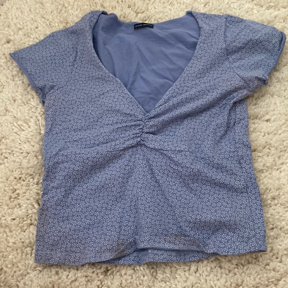 Brandy Melville shirt